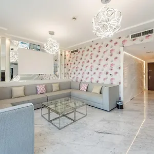 https://keysplease-luxury-3-b-r-fountain-view-apt-downtown-dubai.dubaihotelsoffers.com